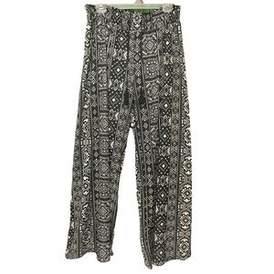 West Loop Women's Large Palazzo Pants Black and White Aztec like NWT